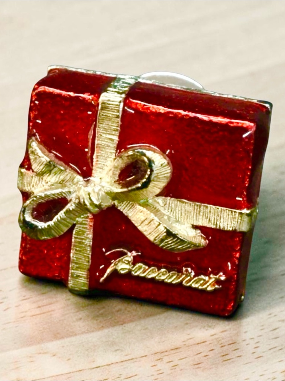 Baccarat Pin